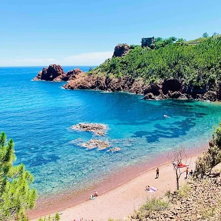 Superbe 6 Couchages - 200m De La - Terrasse - Climatisation Saint-Raphael (Var)