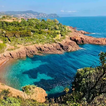 Superbe 6 Couchages - 200m De La - Terrasse - Climatisation Saint-Raphael (Var)