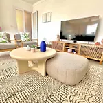 Superbe 6 Couchages - 200m De La - Terrasse - Climatisation Appartamento