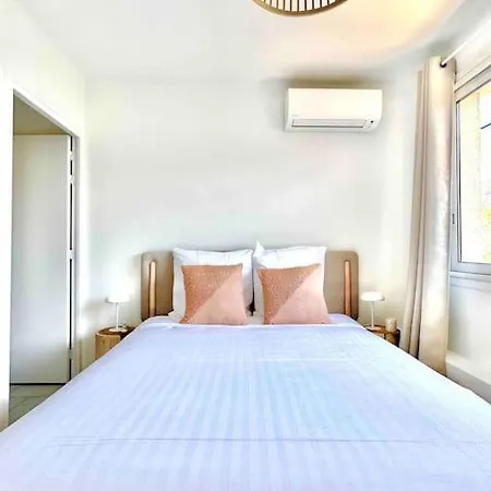 Superbe 6 Couchages - 200m De La - Terrasse - Climatisation Saint-Raphaël