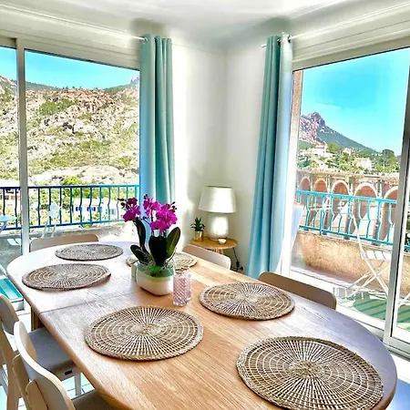 Apartamento Superbe 6 Couchages - 200m De La - Terrasse - Climatisation Saint-Raphaël