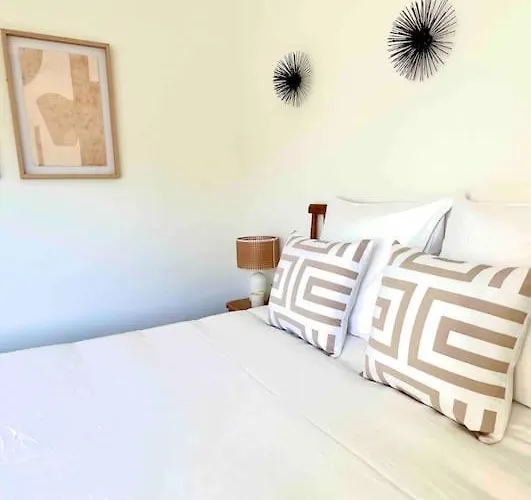 Superbe 6 Couchages - 200m De La - Terrasse - Climatisation *