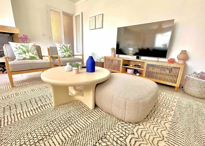 Superbe 6 Couchages - 200m De La - Terrasse - Climatisation Appartement