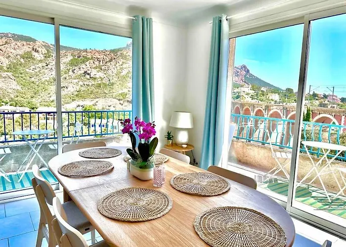 Appartement Superbe 6 Couchages - 200m De La - Terrasse - Climatisation Saint-Raphaël