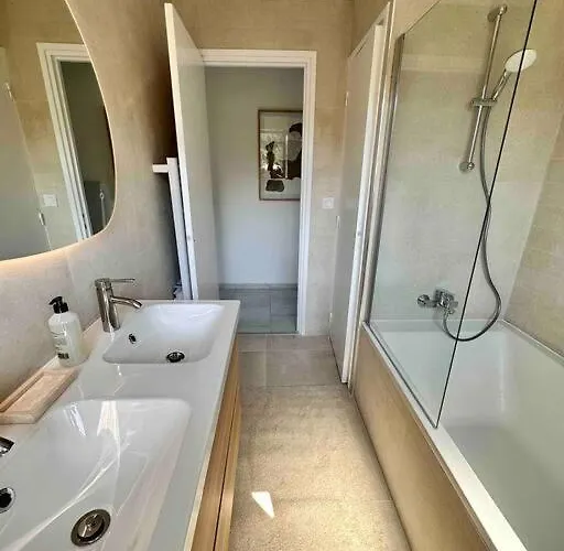 Appartement Superbe 6 Couchages - 200m De La - Terrasse - Climatisation Saint-Raphaël